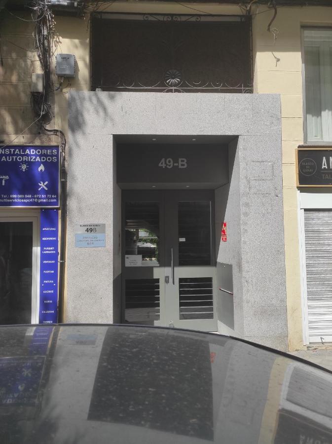 Chamberi Con Jardin A By Regalatemadrid Leilighet Eksteriør bilde